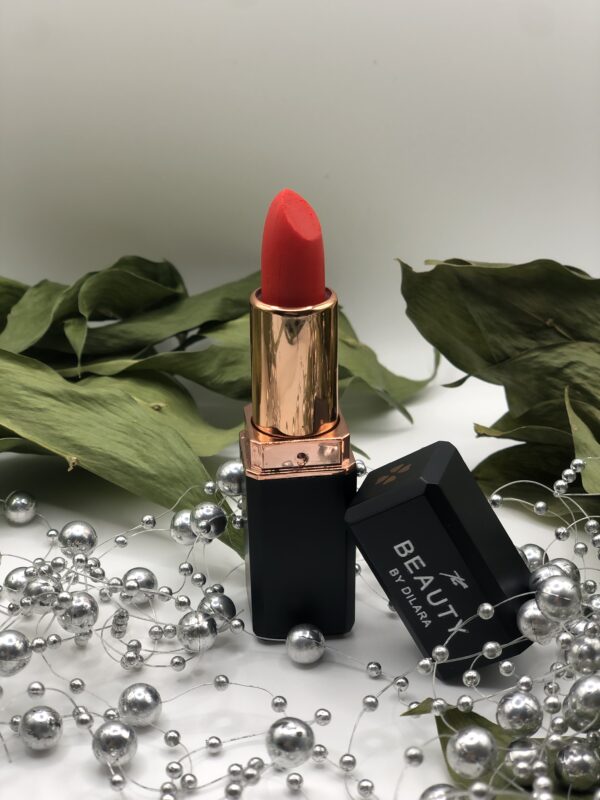 Rouge à lèvres naturel BEAUTY BY DILARA